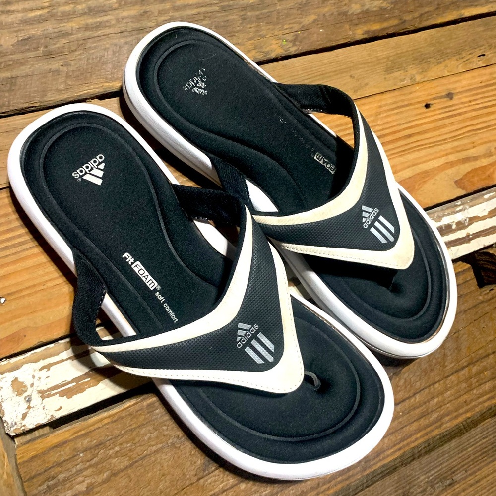 Adidas memory foam flip flops